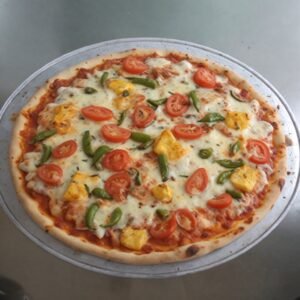 DB Paneer Makhani Pizza
