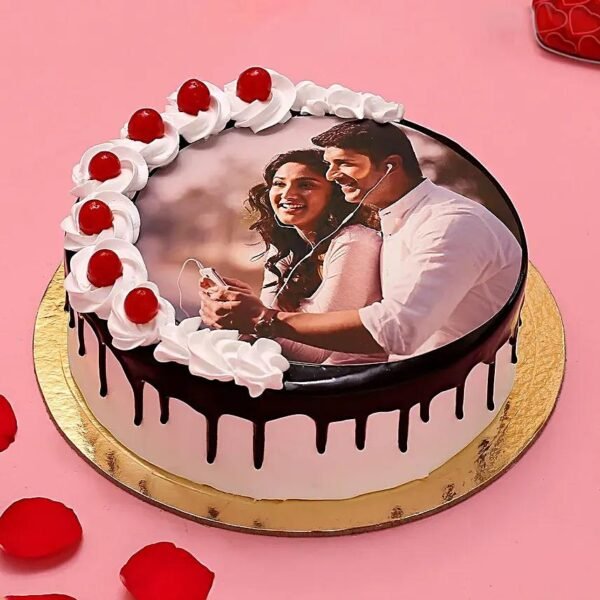DB Bond of Love Photo Cake