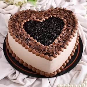 DB Delicious Heart Shaped Chocolate Cake