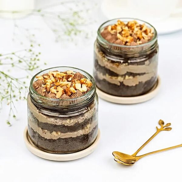 DB Yummy Choco Walnut Jar Cake